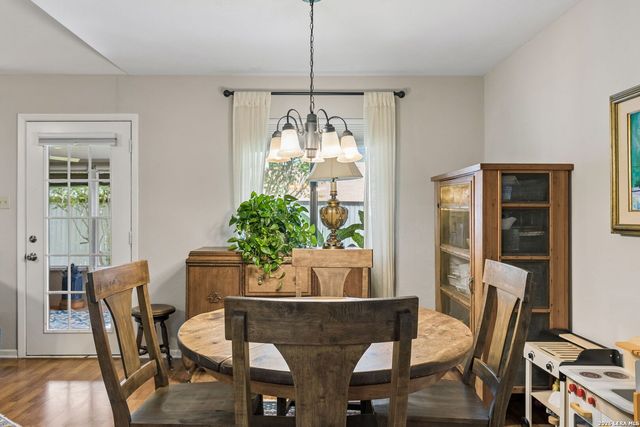 106 Lehmann St, Boerne, TX 78006