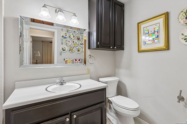 106 Lehmann St, Boerne, TX 78006