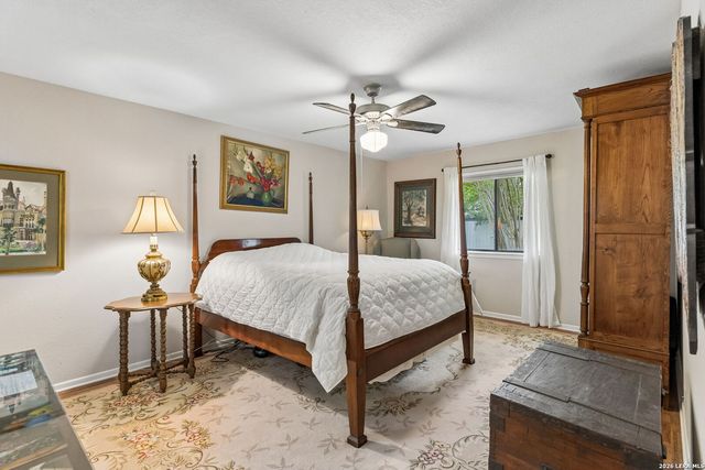 106 Lehmann St, Boerne, TX 78006