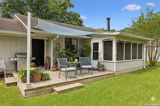 106 Lehmann St, Boerne, TX 78006