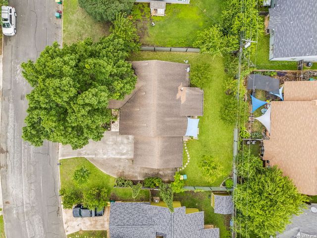 106 Lehmann St, Boerne, TX 78006