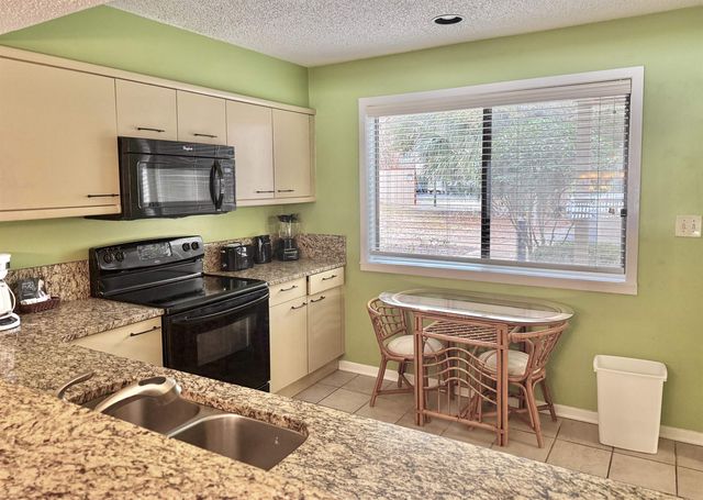 133 Hartland Dr Apt 7C, Myrtle Beach, SC 29572