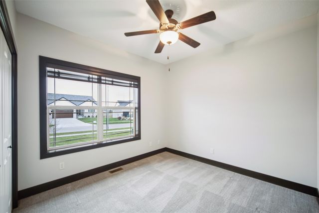 5022 NE Seneca Drive, Ankeny, IA 50021