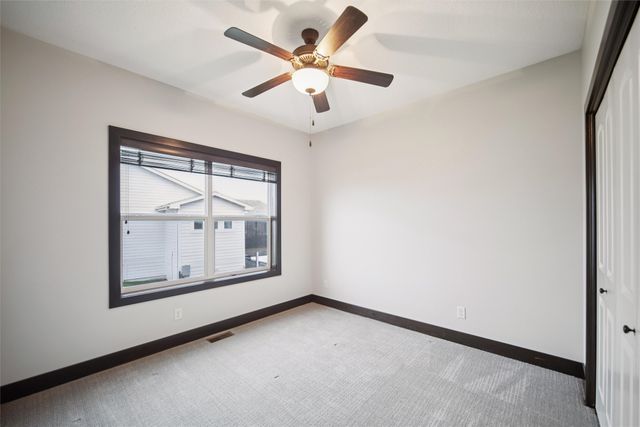 5022 NE Seneca Drive, Ankeny, IA 50021