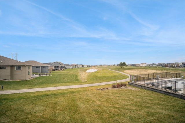 5022 NE Seneca Drive, Ankeny, IA 50021