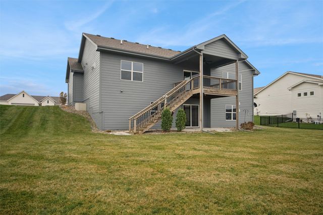 5022 NE Seneca Drive, Ankeny, IA 50021