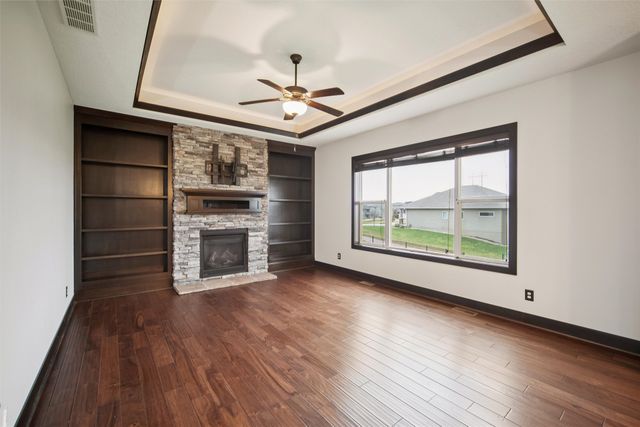 5022 NE Seneca Drive, Ankeny, IA 50021