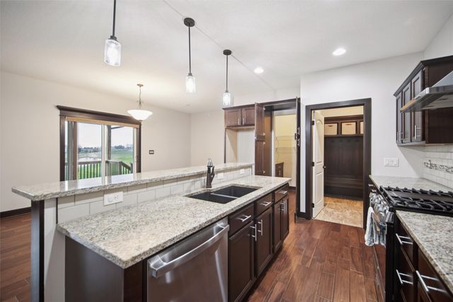 5022 NE Seneca Drive, Ankeny, IA 50021