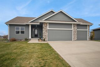5022 NE Seneca Drive, Ankeny, IA 50021
