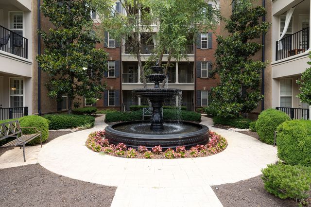 311 Seven Springs Way Ste 103, Brentwood, TN 37027