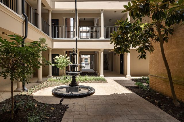 311 Seven Springs Way Ste 103, Brentwood, TN 37027