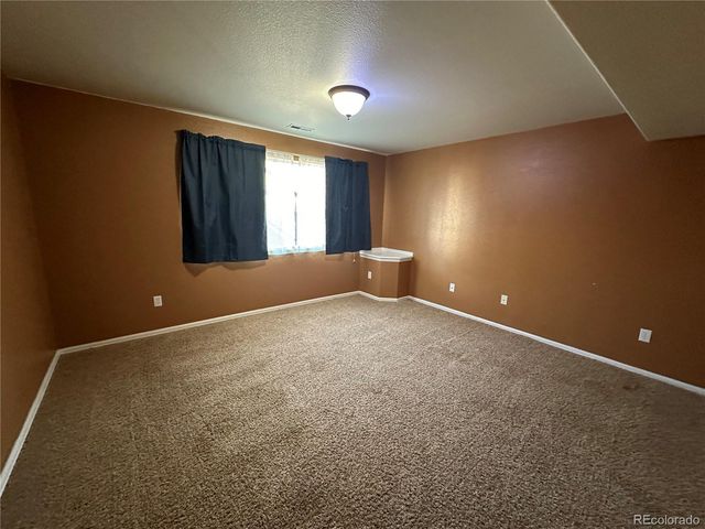 4157 Knollvale Drive, Colorado Springs, CO 80922