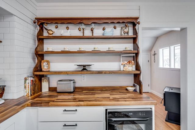 8617 S Langdon Rd, Plevna, KS 67568