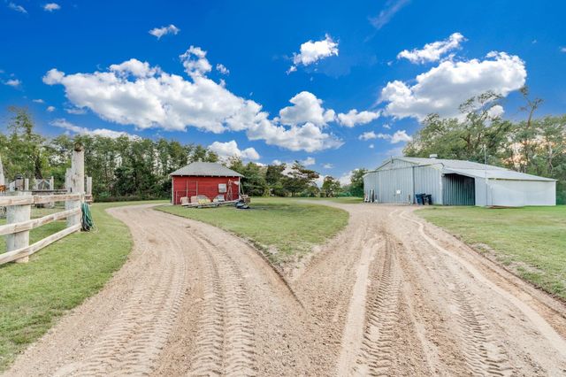 8617 S Langdon Rd, Plevna, KS 67568