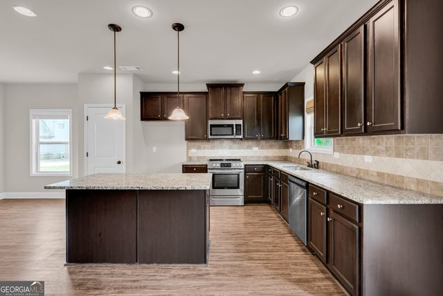 9003 Holder Road, Locust Grove, GA 30248