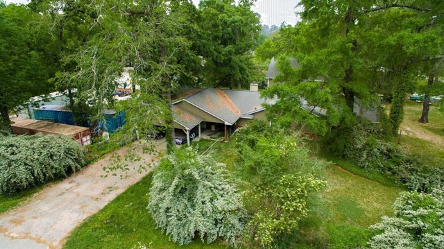 1802 Pinewoods Way, Spring, TX 77386