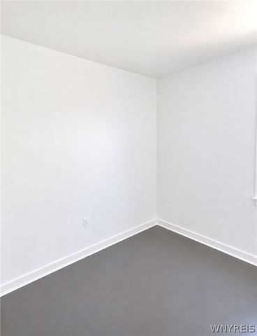 28 California Street, Buffalo, NY 14213