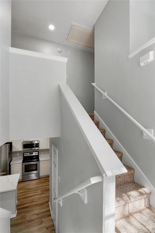 38 N Walden Elms S, The Woodlands, TX 77382