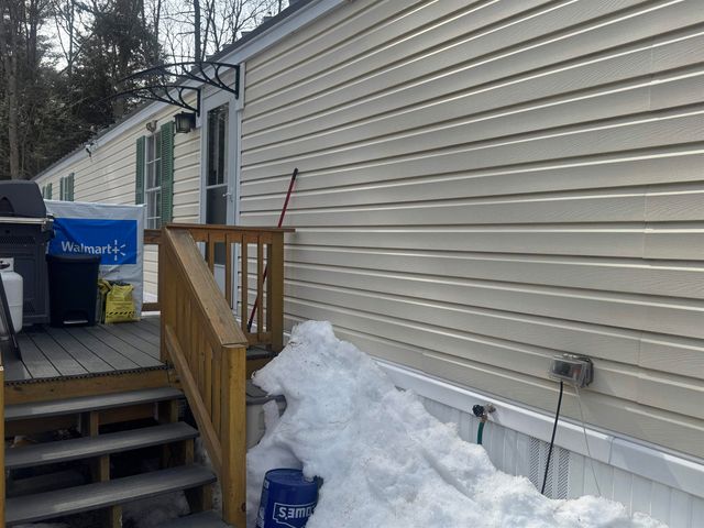 82 Sunset Circle, Campton, NH 03223