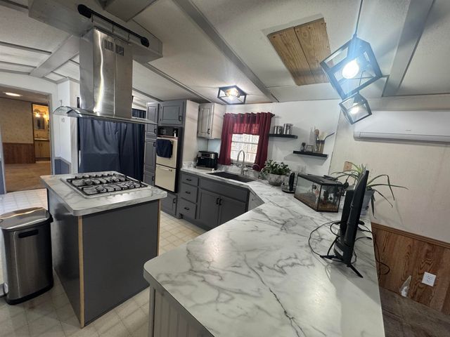 82 Sunset Circle, Campton, NH 03223