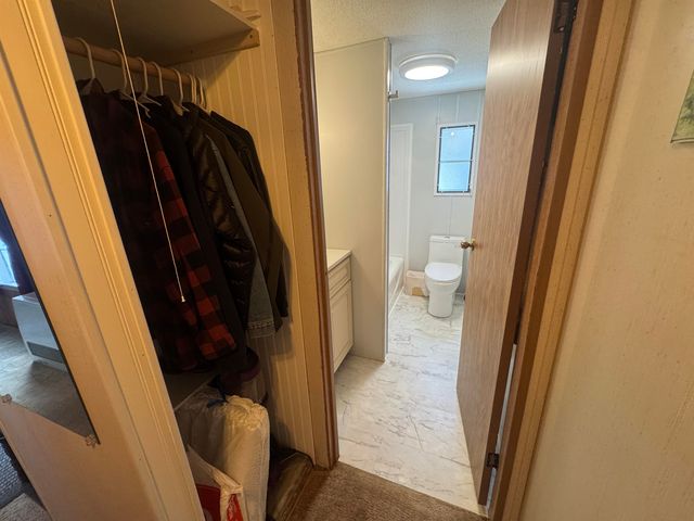 82 Sunset Circle, Campton, NH 03223