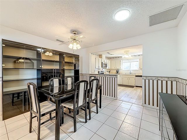 8695 SW 116TH STREET ROAD, Ocala, FL 34481