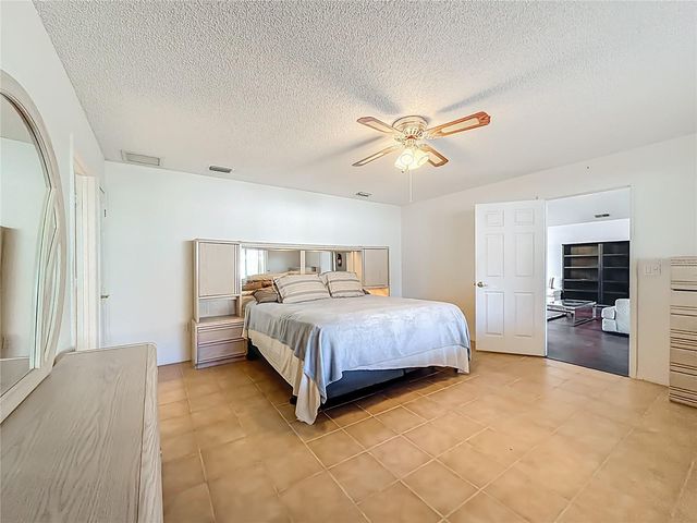 8695 SW 116TH STREET ROAD, Ocala, FL 34481