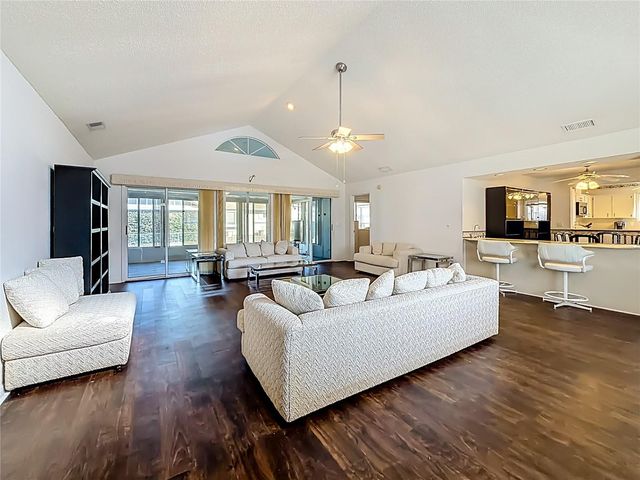 8695 SW 116TH STREET ROAD, Ocala, FL 34481