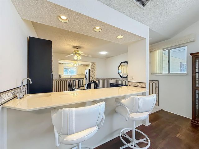 8695 SW 116TH STREET ROAD, Ocala, FL 34481