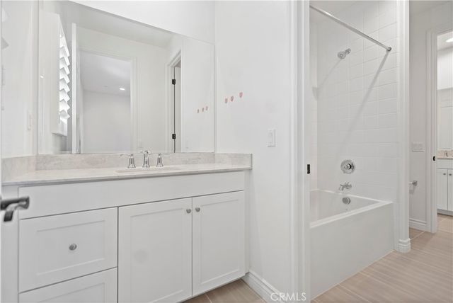 66 Poncho, Irvine, CA 92602