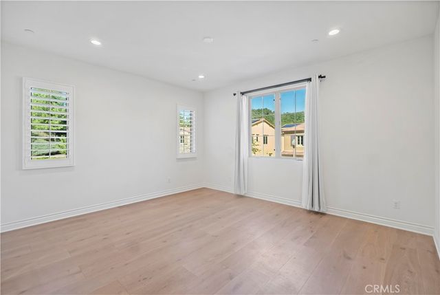 66 Poncho, Irvine, CA 92602