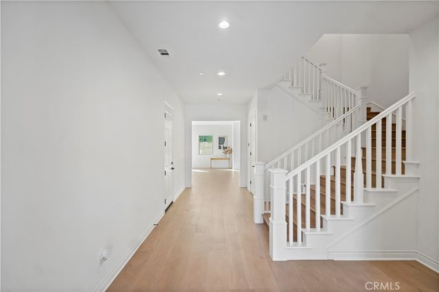 66 Poncho, Irvine, CA 92602