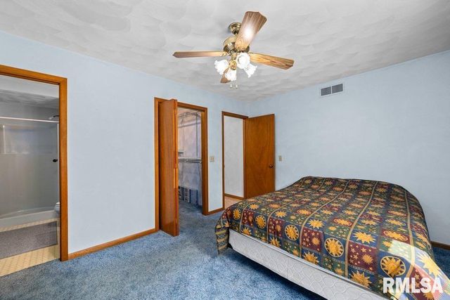 4306 16TH Avenue, Moline, IL 61265