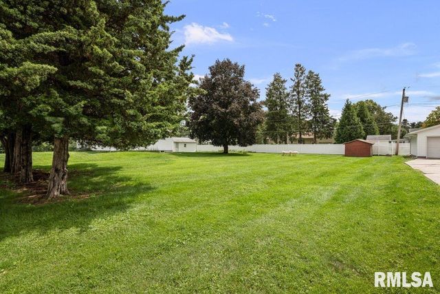 4306 16TH Avenue, Moline, IL 61265