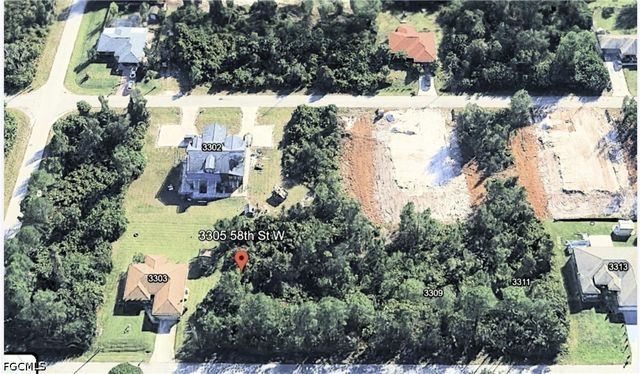 3305 58th ST W, Lehigh Acres, FL 33971