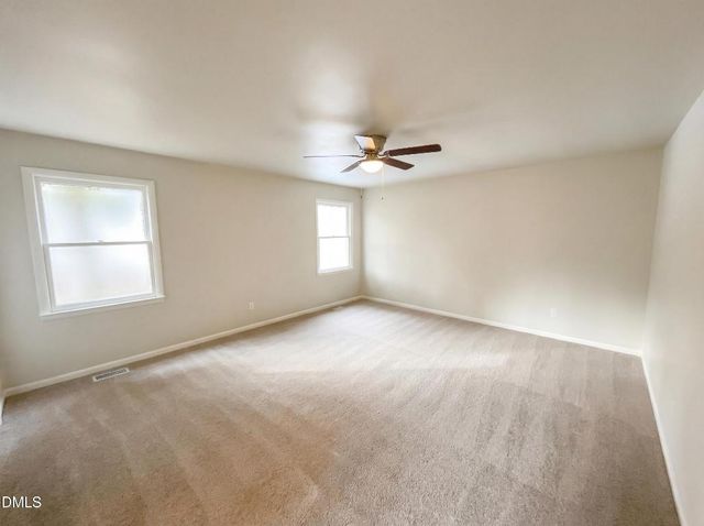 805 Wedgewood Avenue, Zebulon, NC 27597