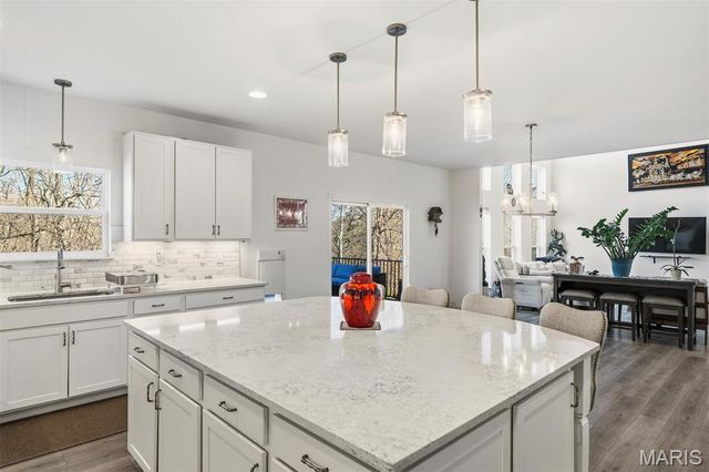 1278 Harvester Drive, Chesterfield, MO 63005