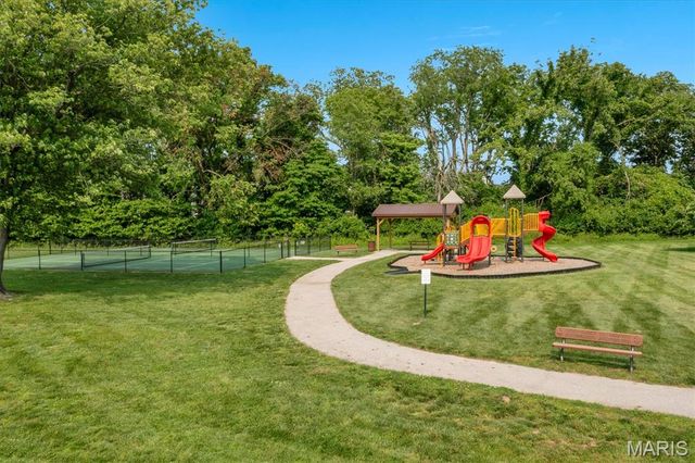 1278 Harvester Drive, Chesterfield, MO 63005