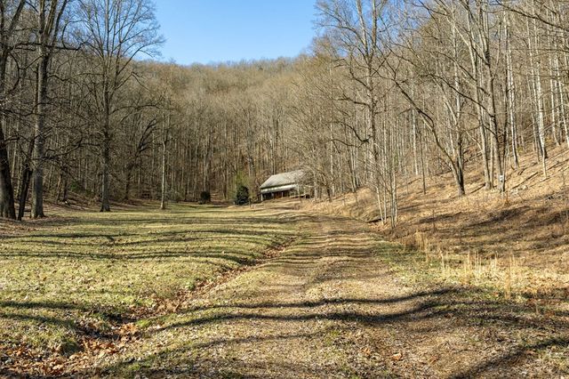 620 Hidden Hills Estates Drive, Murphy, NC 28906