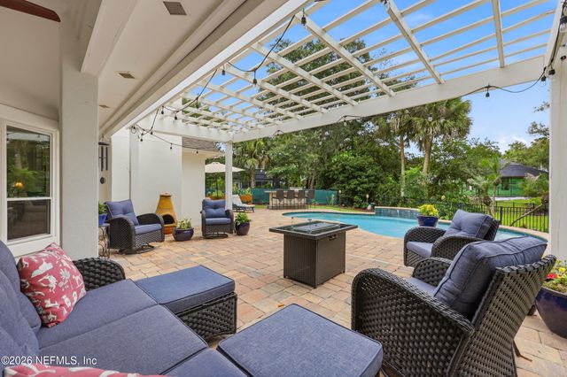 13802 LONGS LANDING Road E, Jacksonville, FL 32225