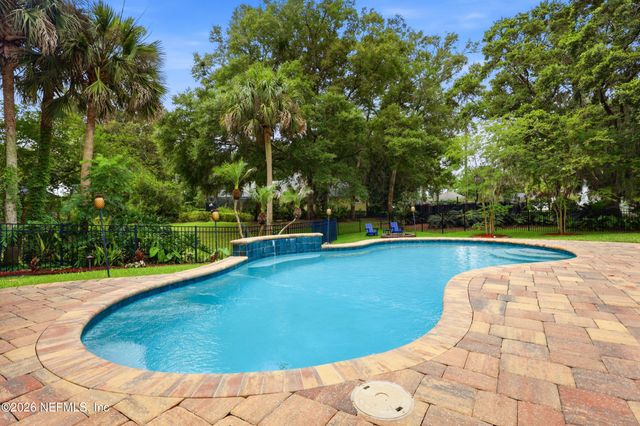 13802 LONGS LANDING Road E, Jacksonville, FL 32225