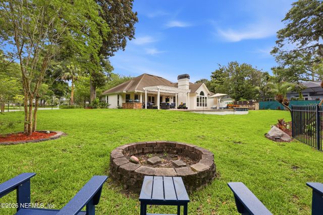 13802 LONGS LANDING Road E, Jacksonville, FL 32225