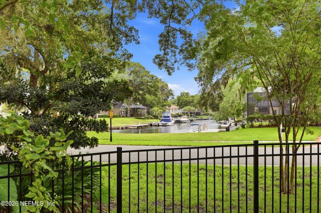 13802 LONGS LANDING Road E, Jacksonville, FL 32225