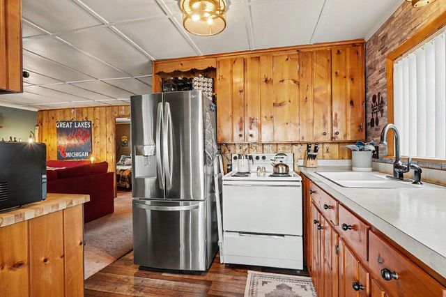 3511 Shady Lane, Grant Twp, MI 48748