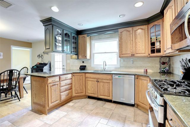 1 Verdin Drive, New City, NY 10956