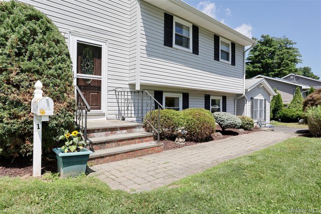 1 Verdin Drive, New City, NY 10956