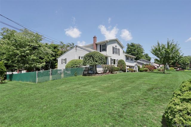 1 Verdin Drive, New City, NY 10956
