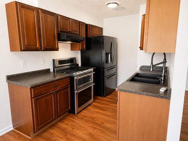 4714 Lambs LN, Austin, TX 78744
