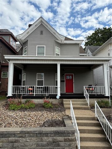 112 N 1st St, Jeannette, PA 15644