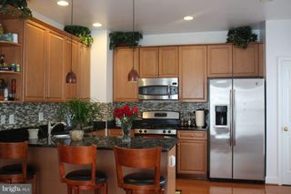 2483 TERRA COTTA CIR, Herndon, VA 20171